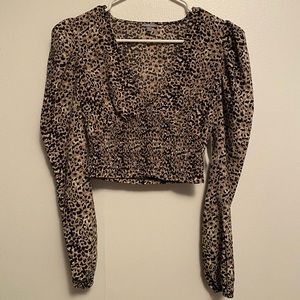 Cheetah long sleeve crop top